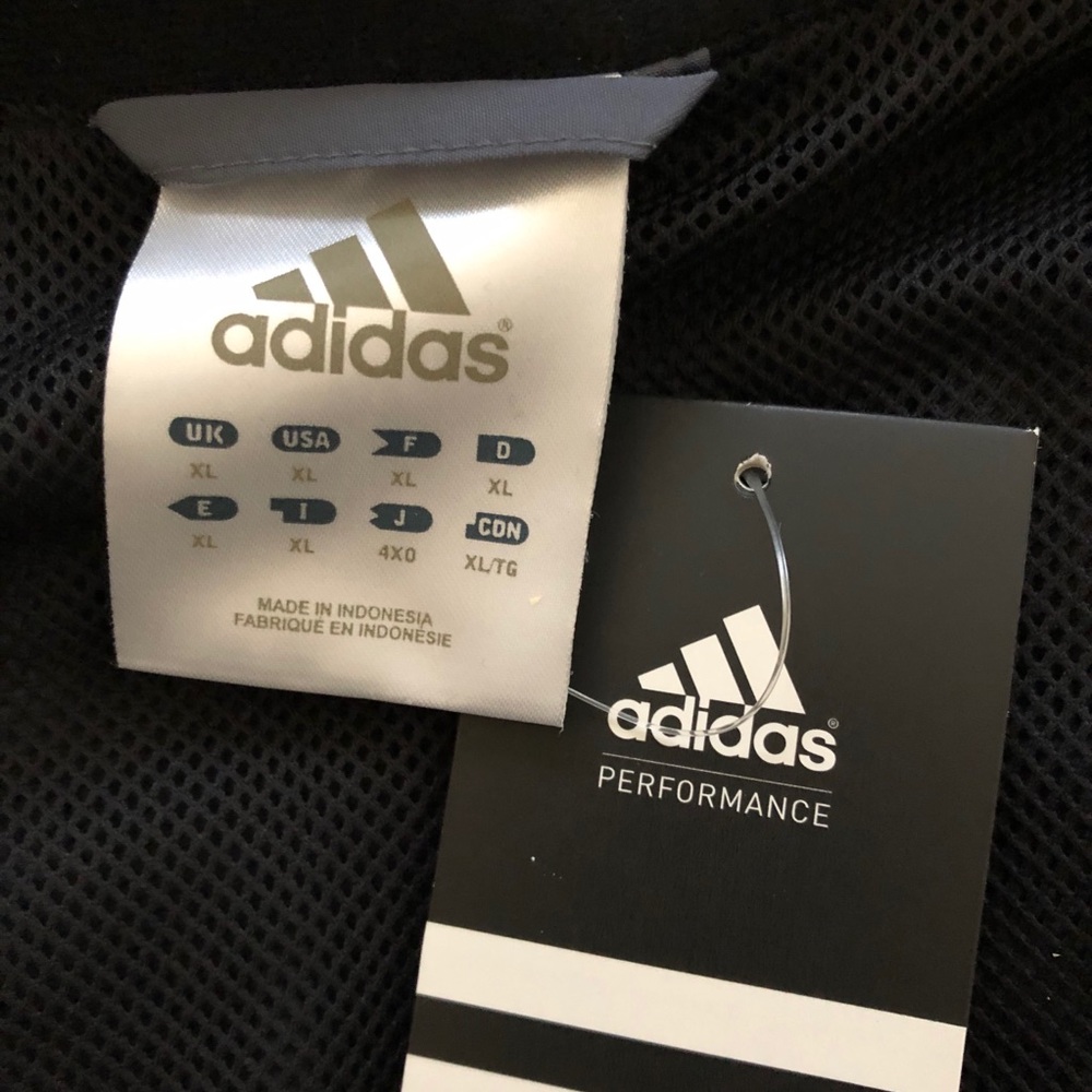 Adidas 1/2 ZIP Performance Jacket - Picture 16 of 16